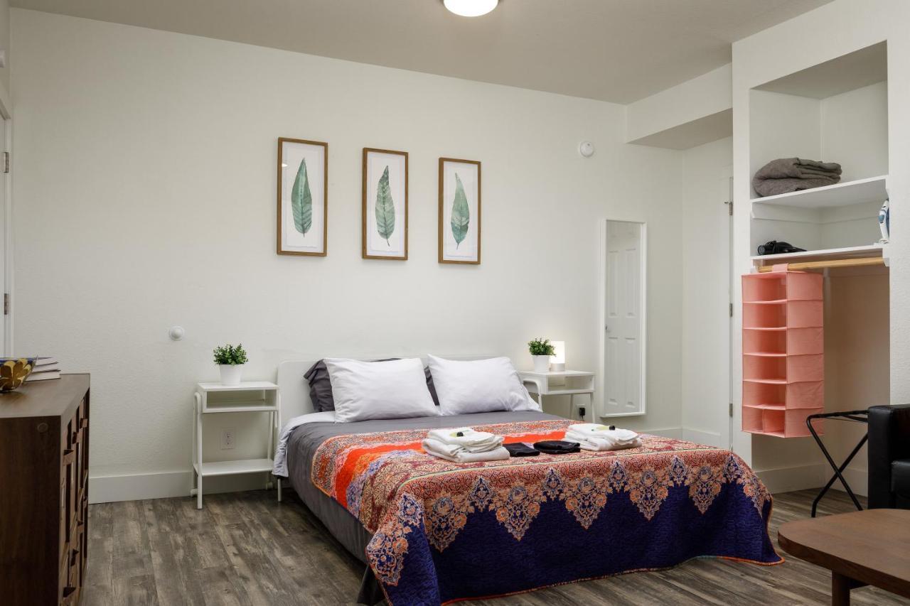 735 W 10Th St Dallas Luaran gambar