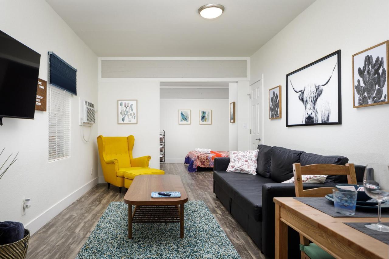 735 W 10Th St Dallas Luaran gambar