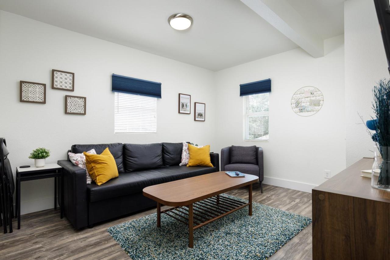 735 W 10Th St Dallas Luaran gambar