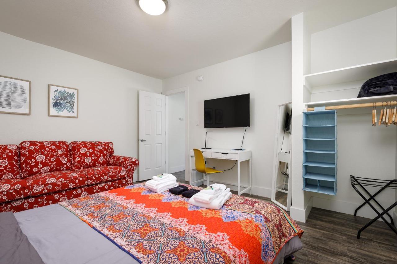 735 W 10Th St Dallas Luaran gambar